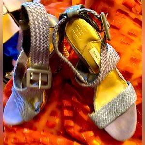 Dana Buchman Blue Wedge Heel Shoes w/ straps that crossover and buckle, size 7